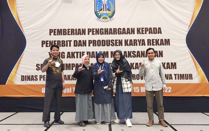 FLP Jatim hadiri Penghargaan Penerbit Aktif 2022