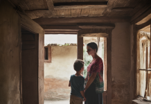 MALAIKAT DI SEBUAH RUMAH TUA